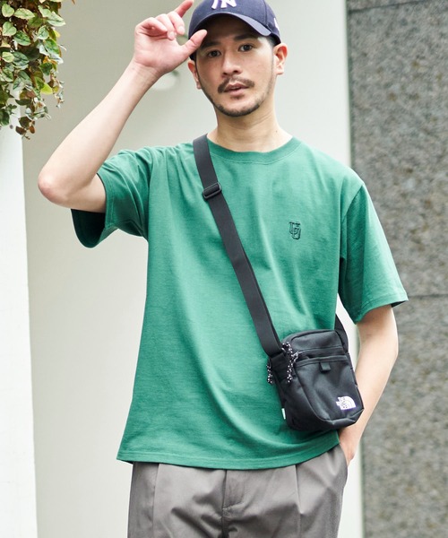 UNIVERSAL OVERALL(ユニバーサルオーバーオール)の「【UNIVERSAL OVERALL】EMBROIDERY TEE / ワンポイント刺繍半袖Tシャツ(Tシャツ/カットソー・メンズ・ブラック/グレー/グリーン/ネイビー/ホワイト・X-LARGE/MEDIUM/LARGE/SMALL)」の19枚目の写真
