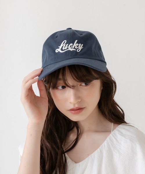 OLIVE des OLIVE(オリーブデオリーブ)の「刺繍ロゴ入りキャップ2(キャップ・レディース・ネイビー・FREE)」の4枚目の写真