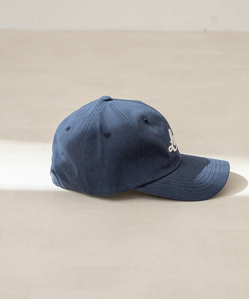 OLIVE des OLIVE(オリーブデオリーブ)の「刺繍ロゴ入りキャップ2(キャップ・レディース・ネイビー・FREE)」の9枚目の写真