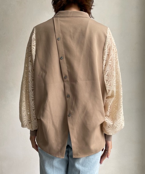 DouDou（ドゥドゥ）の「AW袖レーススキッパーブラウス（シャツ/ブラウス・レディース・ベージュ/ブラック/オフホワイト・FREE）」の9枚目の写真