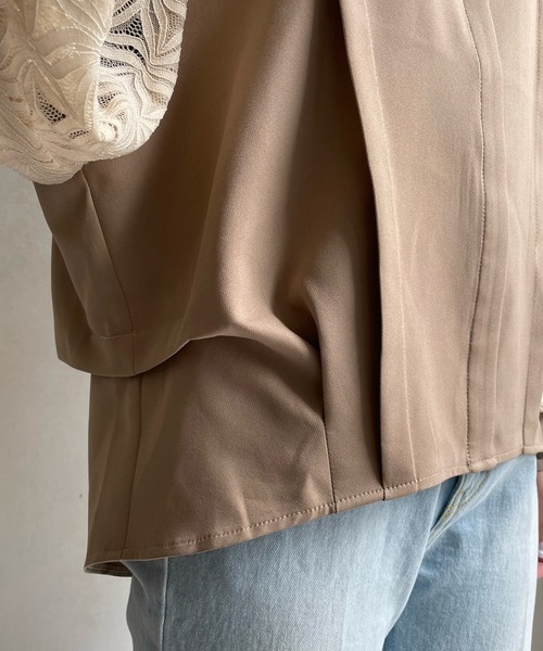 DouDou（ドゥドゥ）の「AW袖レーススキッパーブラウス（シャツ/ブラウス・レディース・ベージュ/ブラック/オフホワイト・FREE）」の18枚目の写真