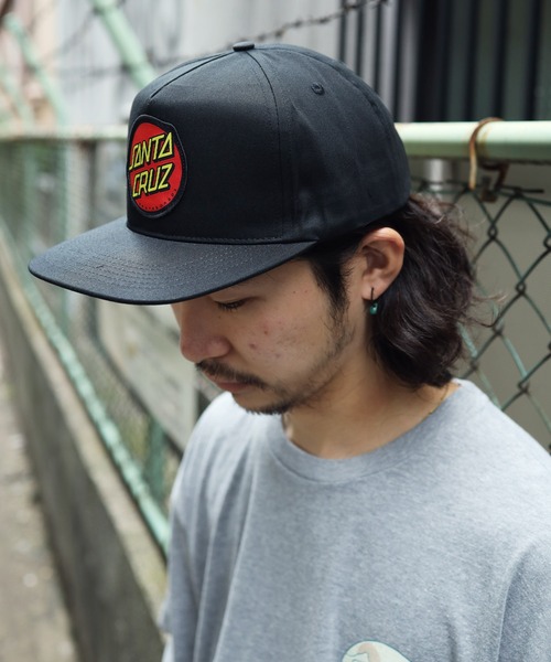 SANTA CRUZ(サンタクルーズ)の「SANTA CRUZ / サンタクルーズ Classic Snapback スナップバック キャップ(キャップ・メンズ・ブラック・FREE)」の4枚目の写真