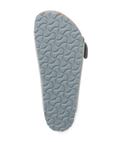 BIRKENSTOCK(ビルケンシュトック)の「【BIRKENSTOCK(ビルケンシュトック)】アリゾナ ビッグバックル ヌバックレザー(サンダル・レディース・グレー・30/40/45)」の7枚目の写真