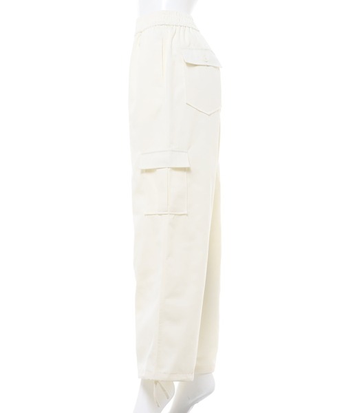 INGNI（イング）の「イージーカーゴパンツ／A（カーゴパンツ・レディース・ブラック/カーキ/アイボリー・FREE）」の21枚目の写真