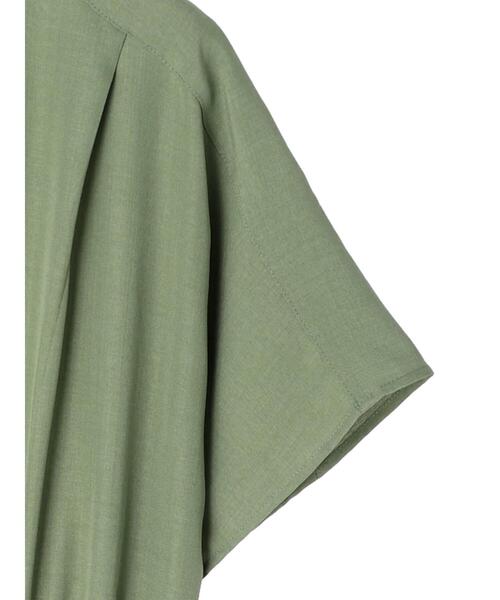 ELENCARE DUE(エレンカーレデュエ)の「・ELENCARE DUE ドルマンスリーブワンピース(ワンピース・レディース・ブラック/ベージュ/ライトカーキ・FREE)」の12枚目の写真