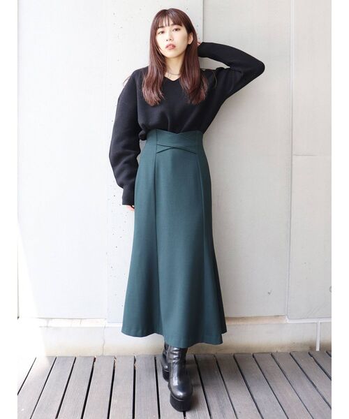 MURUA(ムルーア)の「Vネックバナナスリーブニット(ニット/セーター・レディース・ブラック/ピンク/ブルー/モカ・FREE)」の15枚目の写真