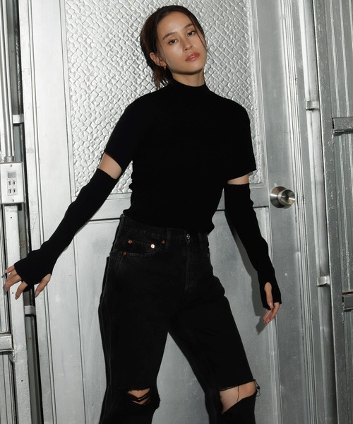 FIG&VIPER（フィグアンドバイパー）の「アームウォーマーボトルネックリブニットトップス（ニット/セーター・レディース・ブラック/パープル/ブラウン・FREE）」の11枚目の写真