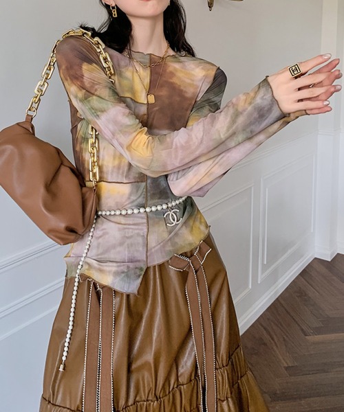 meJane（ミージェーン）の「むら染めパッチワークシアーロングTシャツ【ZOZOTOWN限定】（Tシャツ/カットソー・レディース・ブラウン系・FREE）」の6枚目の写真