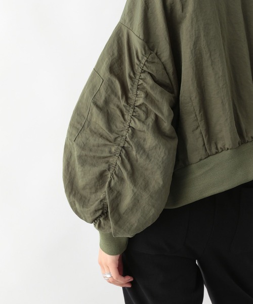 RAGEBLUE（レイジブルー）の「ボリュームスリーブショートMA-1（MA-1・レディース・ホワイト/ブラック/オリーブ・FREE）」の17枚目の写真