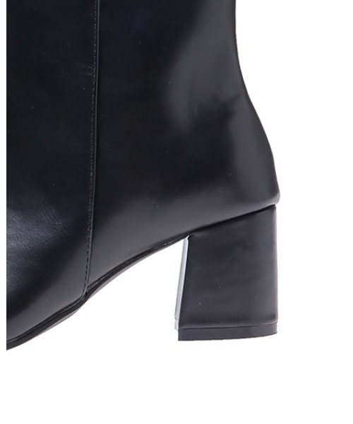 INGNI（イング）の「スクエアトゥロングブーツ（ブーツ・レディース・ブラック/ブラウン・M/L）」の8枚目の写真