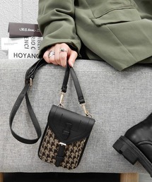 minia | ツイードコンビのポケットショルダー　◆(ショルダーバッグ)