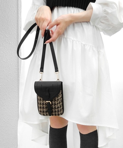 minia(ミニア)の「ツイードコンビのポケットショルダー ◆(ショルダーバッグ・レディース・ブラック/ブラウン・FREE)」の16枚目の写真