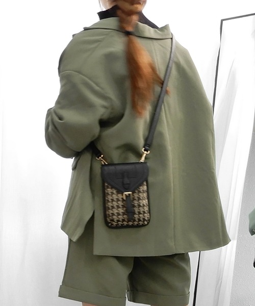 minia(ミニア)の「ツイードコンビのポケットショルダー ◆(ショルダーバッグ・レディース・ブラック/ブラウン・FREE)」の18枚目の写真