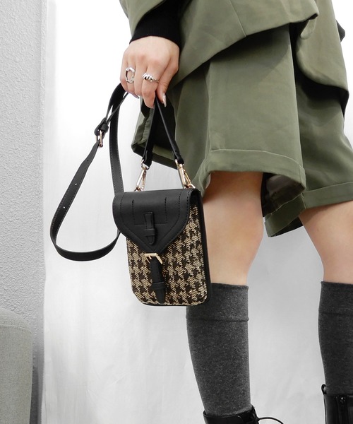 minia(ミニア)の「ツイードコンビのポケットショルダー ◆(ショルダーバッグ・レディース・ブラック/ブラウン・FREE)」の19枚目の写真