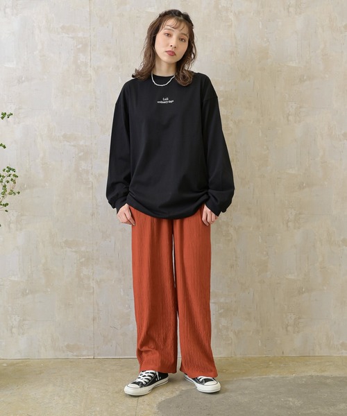 Lull（ルル）の「【Lull / ルル】M/Lサイズ展開で再入荷★Lullロゴ刺繍ロンT（Tシャツ/カットソー・レディース・ホワイト/ブラック・ONESIZE/M/L）」の5枚目の写真