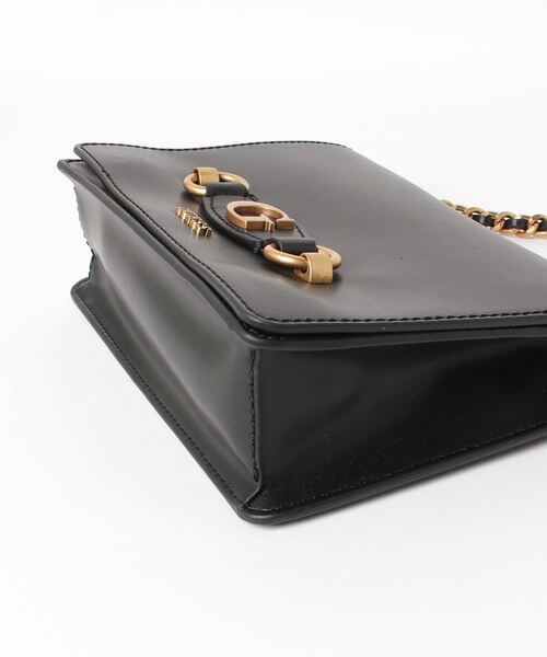 Guess（ゲス）の「IZZY Convertible Crossbody Flap（ショルダーバッグ・レディース・ブラック・ONE SIZE）」の12枚目の写真
