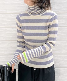 Q | ボーダーリブタートルニット(ニット/セーター)