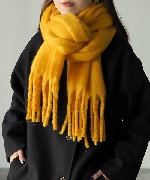 Riberry（リベリー）の「ボリュームフリンジマフラー（マフラー・レディース・ダークグリーン/グリーン/コーラルピンク/ブラック/グレイッシュブルー/ホワイト/ブルー/ブラウン/マスタード/グレー/キャメル/ミント/ベージュ/ピンク/ボルドー・FREE）」の11枚目の写真