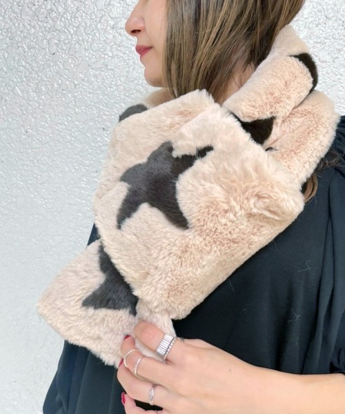 Scrap Book（スクラップブック）の「【Scrap Book】スターエコファーマフラー（マフラー・レディース・ホワイト/グレー/ベージュ・FREE）」の12枚目の写真