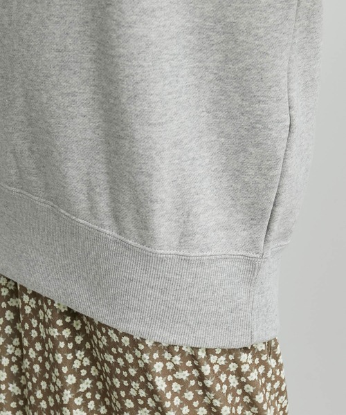 Champion(チャンピオン)の「【Champion/チャンピオン】裏起毛クルーネックスウェット(スウェット・レディース・ホワイト/ブラック/グレー/グリーン・38)」の10枚目の写真