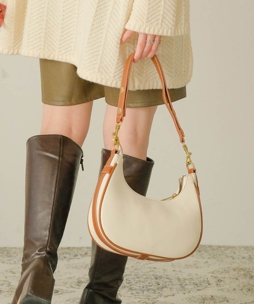 Bab（バブ）の「配色カラーラウンドショルダーバッグ（ショルダーバッグ・レディース・ブラック/アイボリー・ONESIZE）」の3枚目の写真