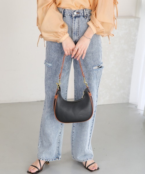 Bab（バブ）の「配色カラーラウンドショルダーバッグ（ショルダーバッグ・レディース・ブラック/アイボリー・ONESIZE）」の22枚目の写真