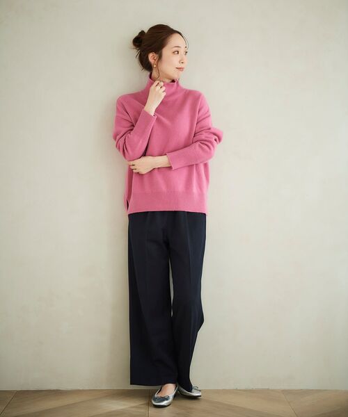 le.coeur blanc（ルクールブラン）の「センタープレスイージーパンツ（その他パンツ・レディース・ライトベージュ/ネイビー/ラベンダー・36/38）」の15枚目の写真