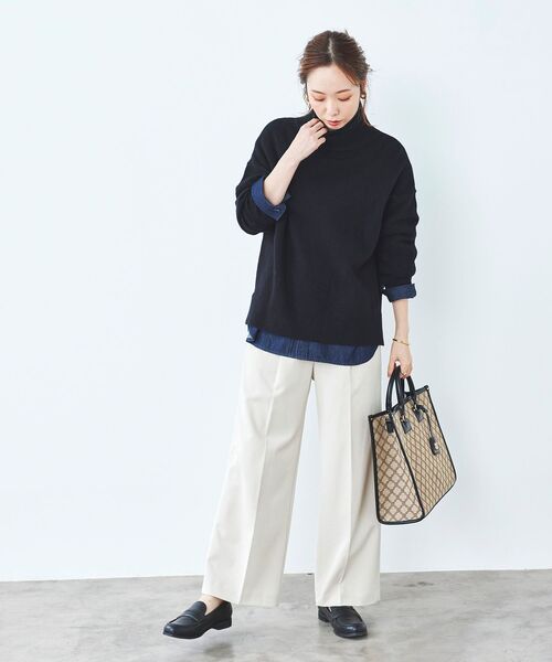 le.coeur blanc(ルクールブラン)の「センタープレスイージーパンツ(その他パンツ・レディース・ライトベージュ/ネイビー/ラベンダー・36/38)」の17枚目の写真