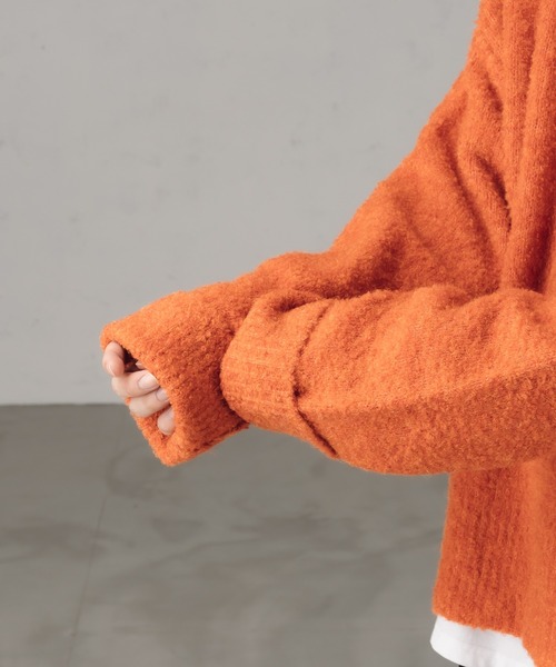 epnok（エプノック）の「ベーシックルーズブークレニット（ニット/セーター・メンズ・イエロー/オレンジ/ライトベージュ・SMALL/LARGE/MEDIUM）」の11枚目の写真