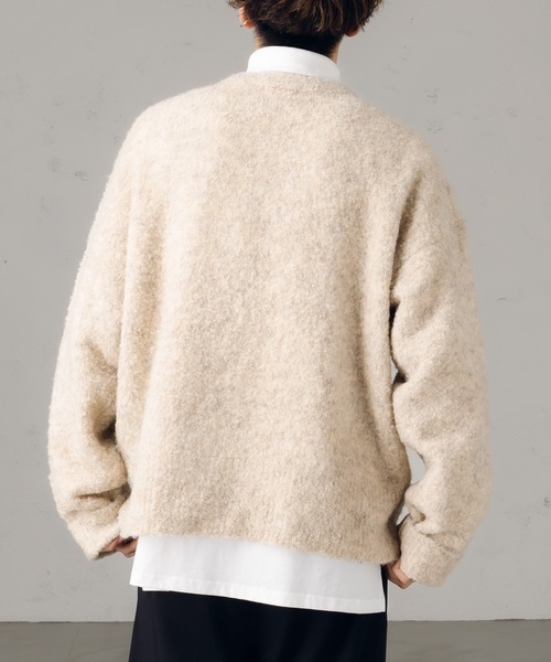 epnok（エプノック）の「ベーシックルーズブークレニット（ニット/セーター・メンズ・イエロー/オレンジ/ライトベージュ・SMALL/LARGE/MEDIUM）」の15枚目の写真