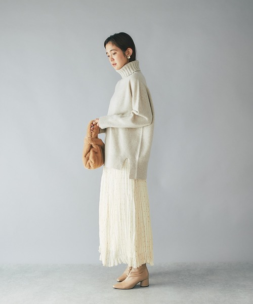 RIVE DROITE（リヴドロワ）の「リラックス感と華やかさを兼ね備えた/キラキラプリーツスカート（スカート・レディース・アイボリー/ブラック・FREE）」の7枚目の写真