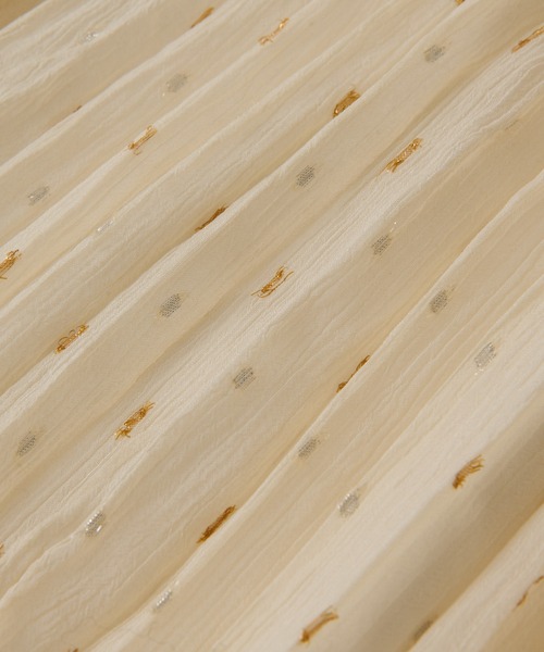 RIVE DROITE（リヴドロワ）の「リラックス感と華やかさを兼ね備えた/キラキラプリーツスカート（スカート・レディース・アイボリー/ブラック・FREE）」の9枚目の写真