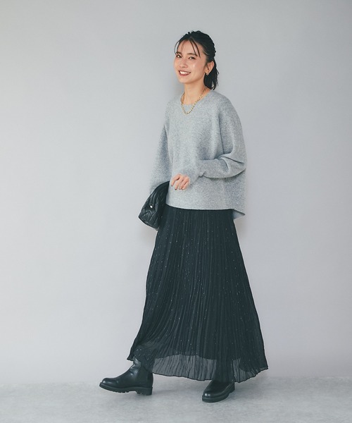 RIVE DROITE（リヴドロワ）の「リラックス感と華やかさを兼ね備えた/キラキラプリーツスカート（スカート・レディース・アイボリー/ブラック・FREE）」の16枚目の写真