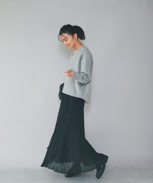 RIVE DROITE（リヴドロワ）の「リラックス感と華やかさを兼ね備えた/キラキラプリーツスカート（スカート・レディース・アイボリー/ブラック・FREE）」の17枚目の写真