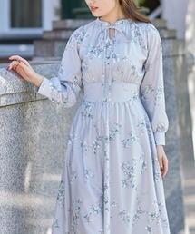 リボン付きスタンドカラーフラワープリントワンピース