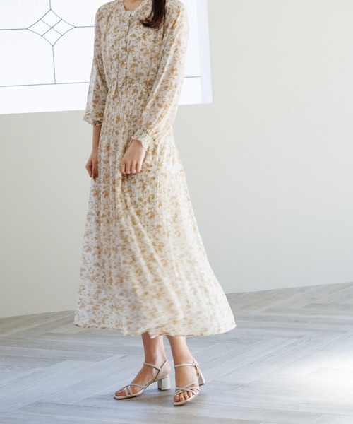 HIMIKO(ヒミコ)の「【Made in Japan】華奢ストラップブロックヒールサンダル/631210(サンダル・レディース・ブラック/アイボリー/ブルー・23.0cm/23.5cm/24.0cm/22.5cm/22.0cm/25.0cm/24.5cm/25.5cm)」の11枚目の写真