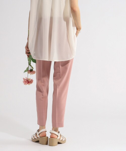 SHOO・LA・RUE(シューラルー)の「◆【美脚シルエット】上品見え テーパードパンツ(その他パンツ・レディース・ブラック/ライトベージュ/ライトブルー/ピンク系・01/03/10/02/05/04)」の21枚目の写真