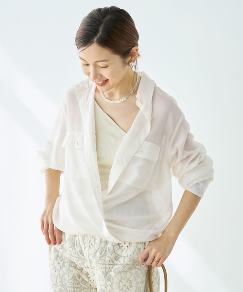 IENA（イエナ）の「ポリエステルシアーカシュクールシャツ