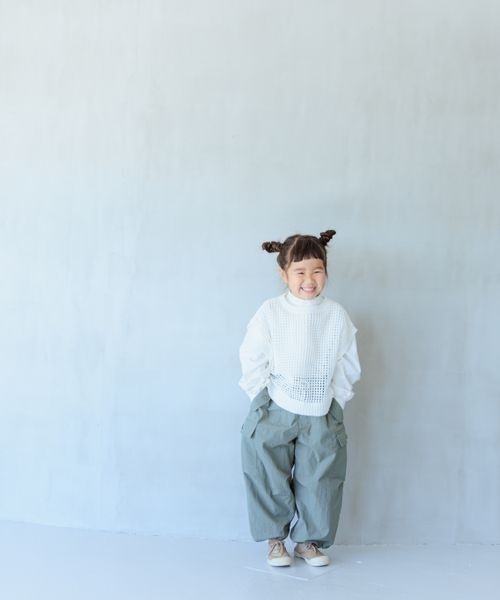 LOWRYS FARM（ローリーズファーム）の「メッシュニットプルオーバー　190384（ニット/セーター・キッズ・ホワイト/イエロー/ブルー・110cm/120cm/130cm/140cm/150cm）」の18枚目の写真