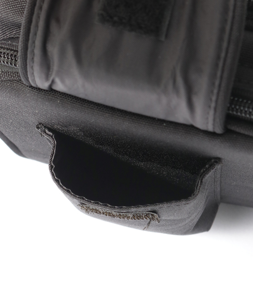 Carhartt WIP（カーハートダブリューアイピー）の「【Carhartt WIP / カーハート ダブリューアイピー】ESSENTIAL BAG（ショルダーバッグ・メンズ・コバルトブルー/タン/ブラック・FREE）」の14枚目の写真