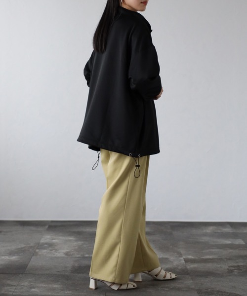 CREARE -LINO-(クレアーレリノ)の「ダンボール ビックシルエット スタンドカラー ハーフジップ アノラックシャツ <ユニセックス>(Tシャツ/カットソー・メンズ・ブラック/グレイッシュベージュ・L/M)」の9枚目の写真
