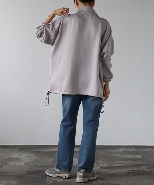 CREARE -LINO-(クレアーレリノ)の「ダンボール ビックシルエット スタンドカラー ハーフジップ アノラックシャツ <ユニセックス>(Tシャツ/カットソー・メンズ・ブラック/グレイッシュベージュ・L/M)」の22枚目の写真