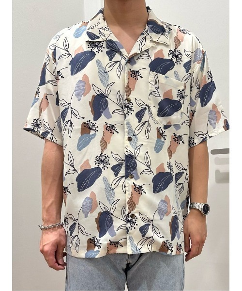 PLUS ONE(プラスワン)の「【PLUS ONE】総柄半袖シャツ(シャツ/ブラウス・メンズ・ブラック/ベージュ/ホワイト・XL/M/L)」の1枚目の写真