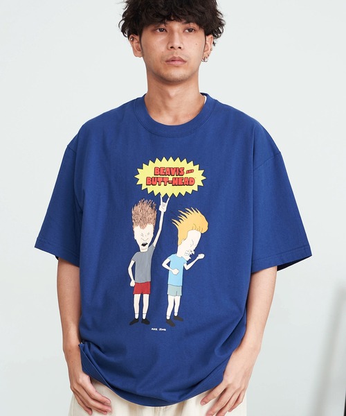SILVER BULLET(シルバーバレット)の「『BEAVIS AND BUTT-HEAD/ビーバス・アンド・バットヘッド』フロントプリントTEE(Tシャツ/カットソー・メンズ・オフホワイト/スミクロ/ネイビー・L/M)」の1枚目の写真