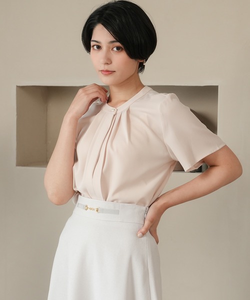 TRUDEA(トルディア)の「とろみバンドカラー2WAYブラウス(シャツ/ブラウス・レディース・ピンクベージュ/ベージュ/ライトグレー/ホワイト/ラベンダー・SMALL/MEDIUM/LARGE)」の13枚目の写真