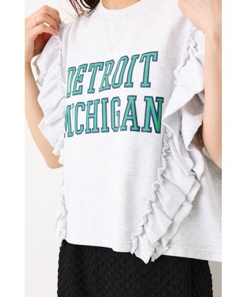 RODEO CROWNS WIDE BOWL（ロデオクラウンズワイドボウル）の「フリルスリーブSWトップス（Tシャツ/カットソー・レディース・ブラウン/グレー×ホワイト/レッド・FREE）」の13枚目の写真