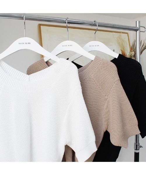 MODE ROBE（モードローブ）の「バックオープンデザインニット（Tシャツ/カットソー・レディース・ホワイト/ブラック/ベージュ・FREE）」の6枚目の写真