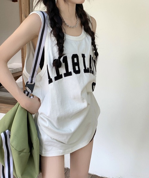 meJane（ミージェーン）の「A118LAVE88ロゴ刺繍 BIGシルエットトップス（タンクトップ・レディース・モカ/ホワイト/ブルー・FREE）」の8枚目の写真