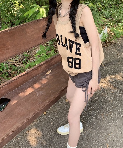 meJane（ミージェーン）の「A118LAVE88ロゴ刺繍 BIGシルエットトップス（タンクトップ・レディース・モカ/ホワイト/ブルー・FREE）」の13枚目の写真