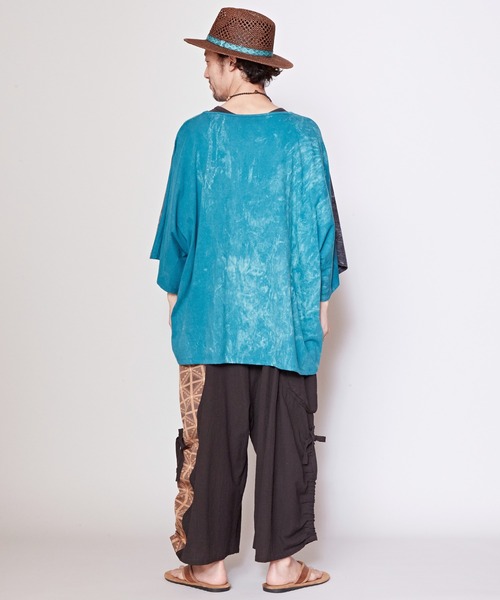 チャイハネ(チャイハネ)の「【チャイハネ】パチドアシッドウォッシュ変形MEN'Sトップス(Tシャツ/カットソー・メンズ・マスタード/ブラック/ブルー・FREE)」の7枚目の写真